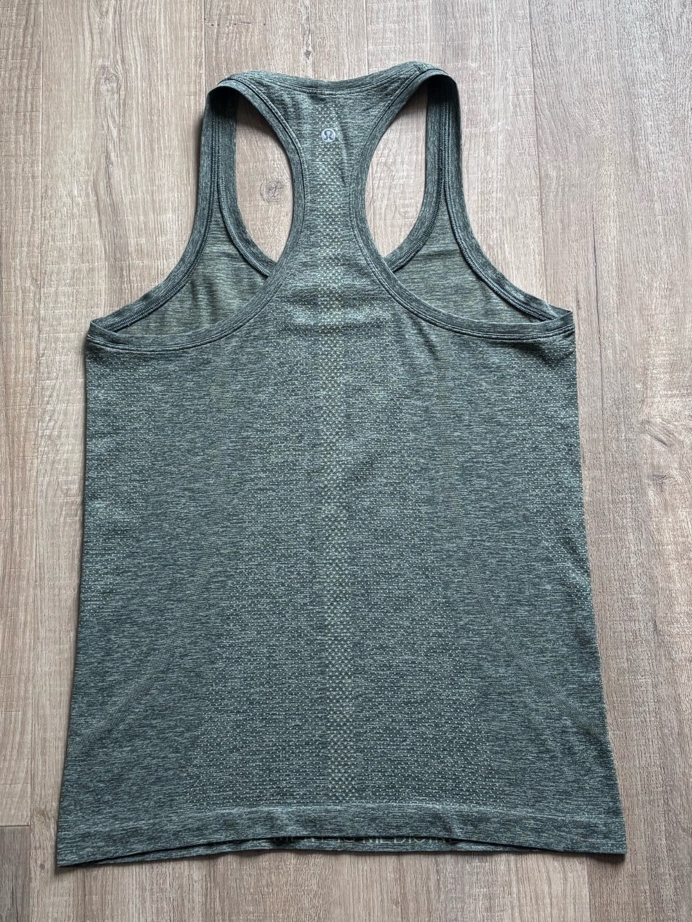 Lululemon Swiftly Tech Racerback - Picture 2 of 9
